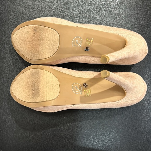 Chinese Laundry Los Angeles Suede Shoes. Size 10 M. - Picture 12 of 13
